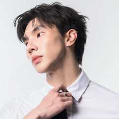 Lee